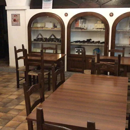 Su Meriagu מלון קפיטנה